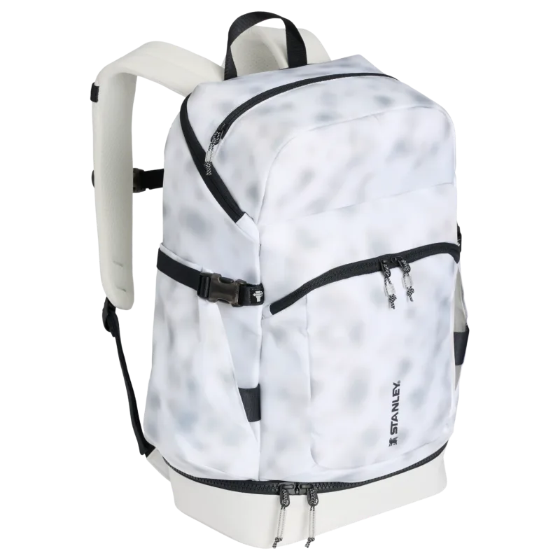 The Vitalize™ Backpack | 30.9 QT