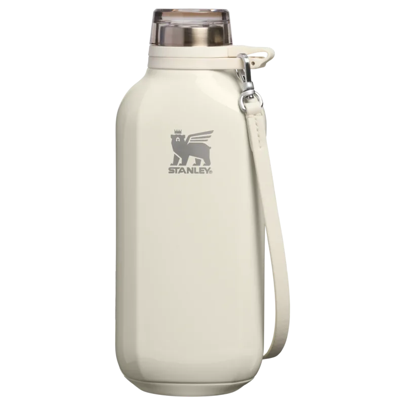 The Stanley Clutch Bottle | 16 OZ