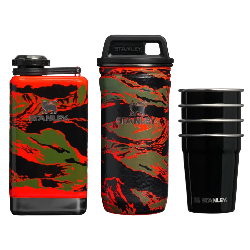 Stanley 1913 x Devin Booker Pre-Party Flask + Shot Glass Set