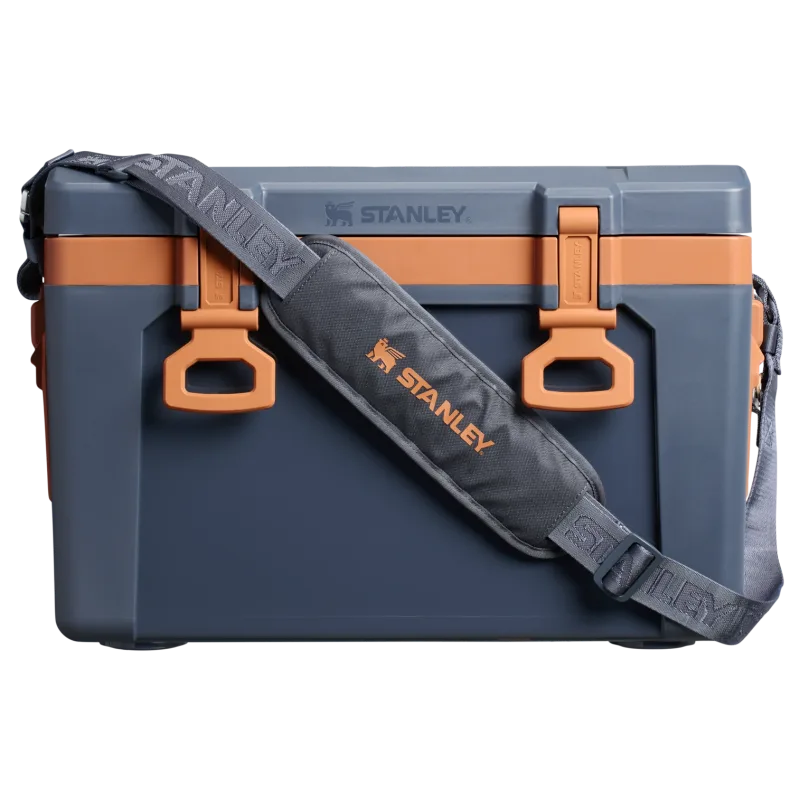 The Easy Carry Outdoor Cooler + Strap | 24 QT
