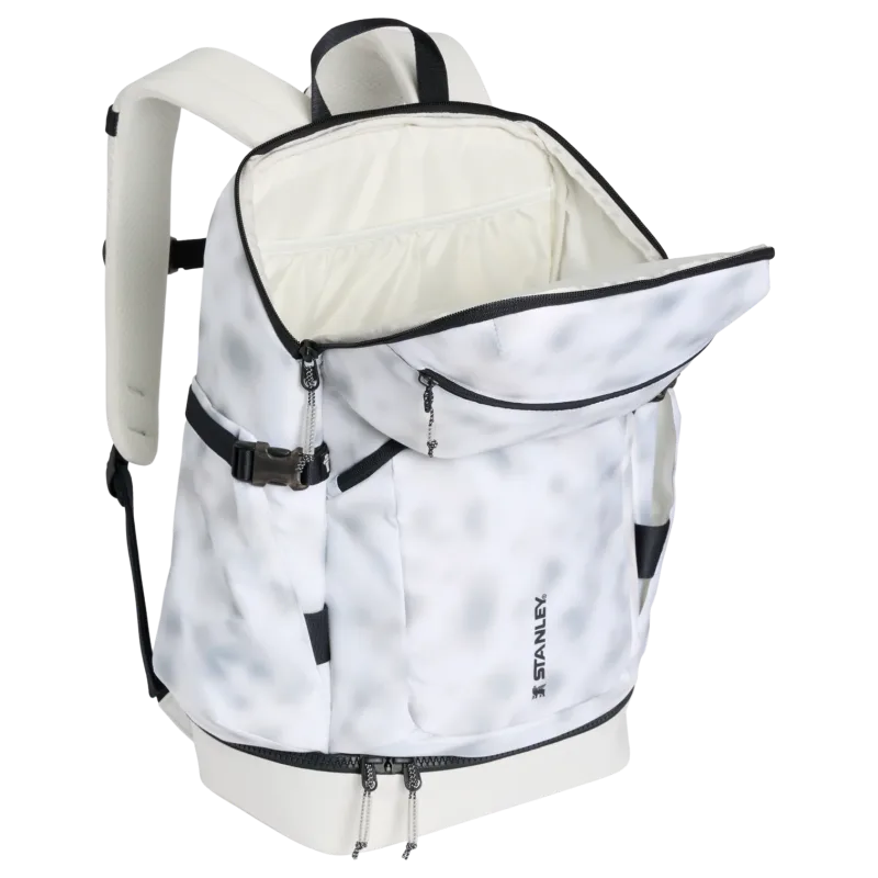 The Vitalize™ Backpack | 30.9 QT