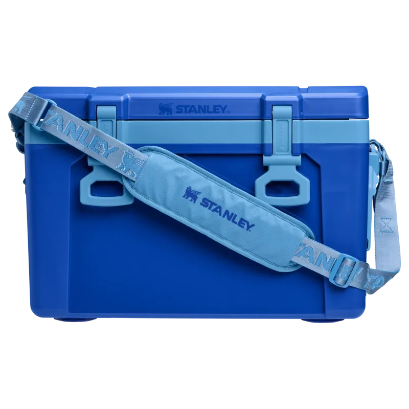 The Easy Carry Outdoor Cooler + Strap | 24 QT