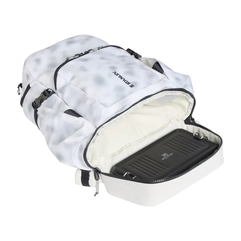 The Vitalize™ Backpack | 30.9 QT